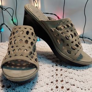 B. Makowsky Sage Green Leather Mules